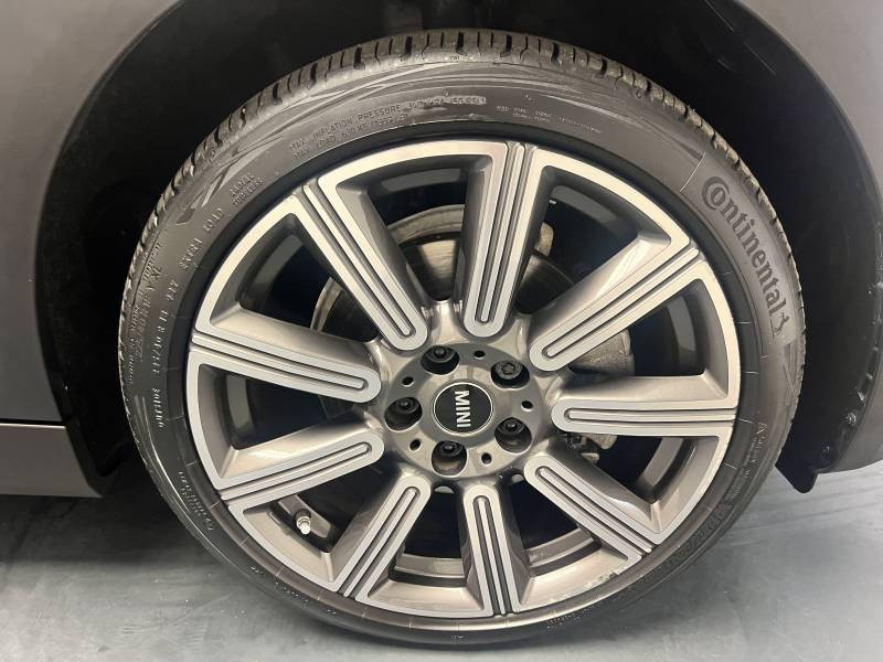 Mini Mini Clubman Cooper 136 ch DKG7 Edition Premium Plus  occasion  Lormont - photo n17