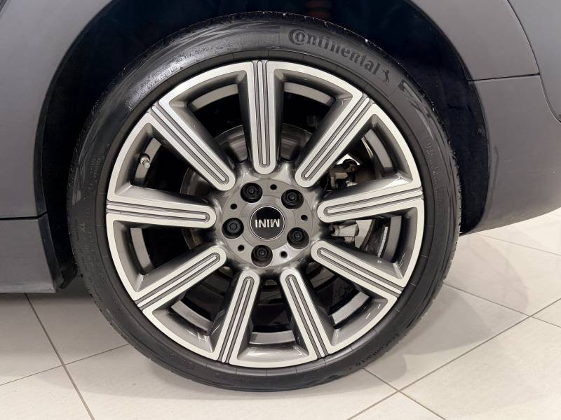 Mini Mini Clubman Cooper 136 ch DKG7 Edition Premium Plus  occasion � Tarbes - photo n�16