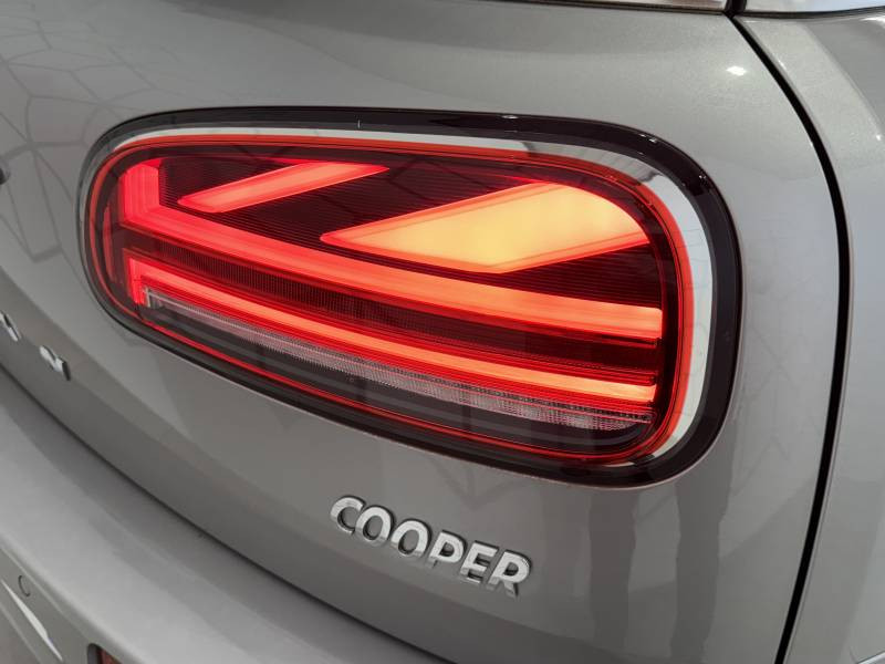 Mini Mini Clubman Cooper 136 ch DKG7 Edition Premium Plus  occasion  Tarbes - photo n12