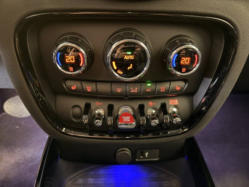 Mini Mini Clubman Cooper 136 ch DKG7 Essential  occasion � Brive-la-Gaillarde - photo n�18