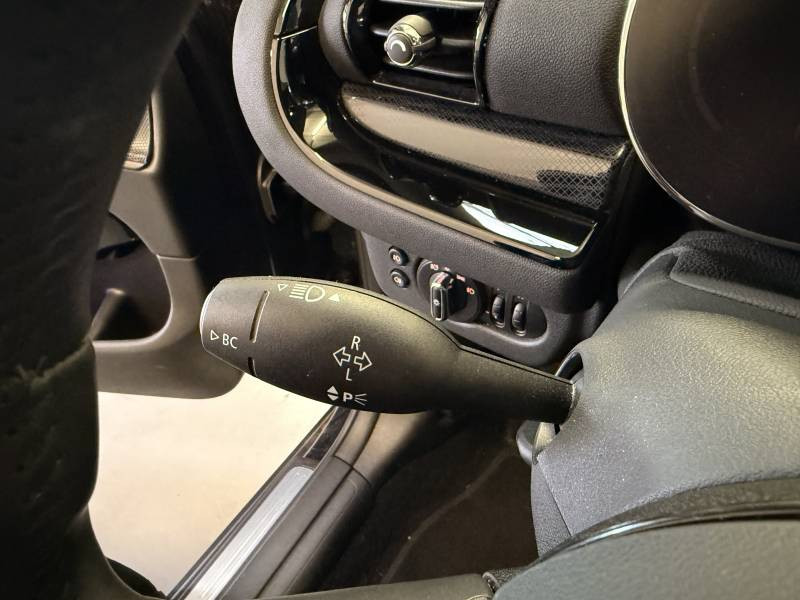 Mini Mini Clubman Cooper 136 ch DKG7 Essential  occasion � Brive-la-Gaillarde - photo n�13