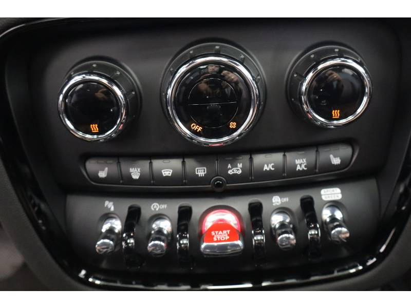 Mini Mini Clubman Cooper S 178 ch DKG7 Edition Final 2023 - photo n°18 Mini Mini Clubman Cooper S 178 ch DKG7 Edition Final  occasion à Lescar - photo n°18