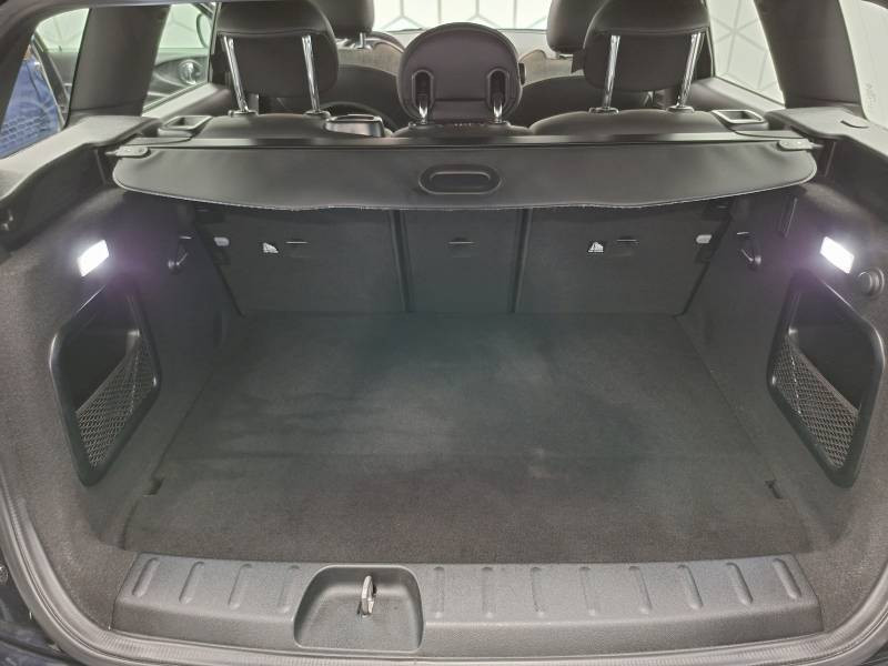 Mini Mini Clubman One 102 ch DKG7 Edition Knightsbridge  occasion � Limoges - photo n�7