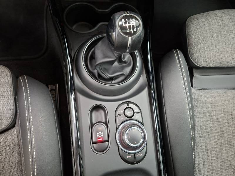 Mini Mini Clubman One 102 ch Edition Knightsbridge  occasion  Limoges - photo n6