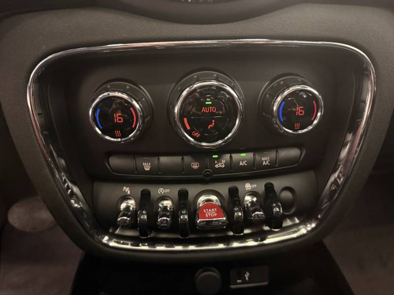 Mini Mini Clubman One D 116 ch BVA7 Edition Kensington  occasion  Brive-la-Gaillarde - photo n19
