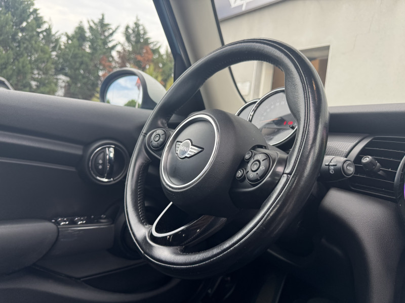 Mini Mini COOPER 136 CH BLACKFRIARS BVA  occasion  Colomiers - photo n15