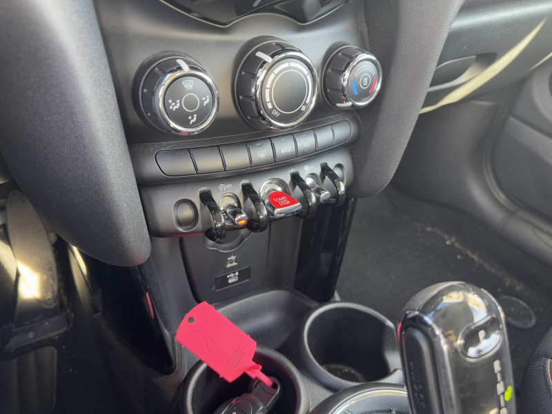 Mini Mini COOPER 136 CH  BVA7  occasion  Colomiers - photo n16