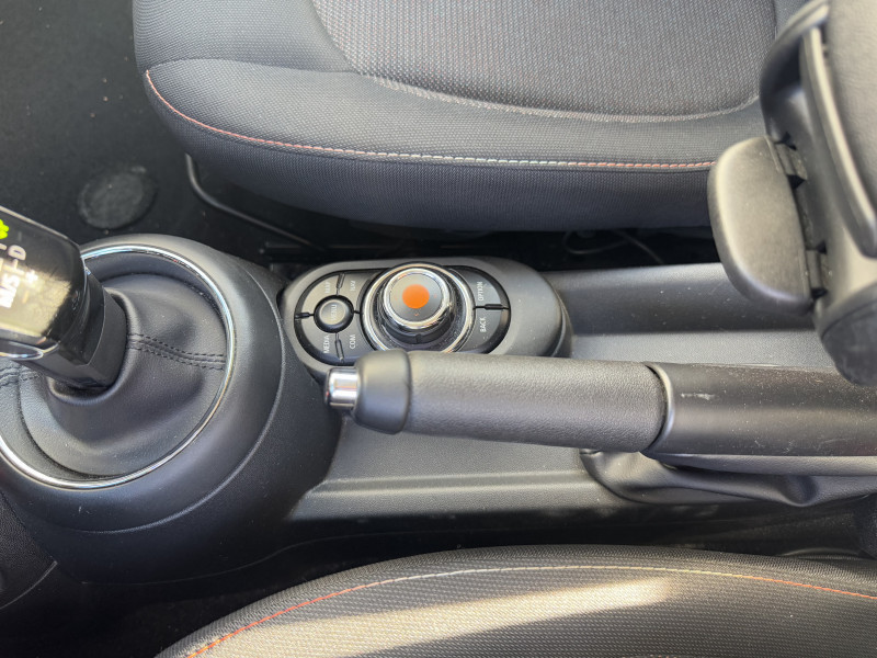 Mini Mini COOPER 136 CH  BVA7  occasion  Colomiers - photo n18