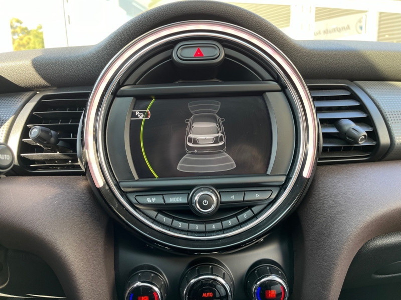 Mini Mini Cooper 136ch Blackfriars  occasion  Le Mans - photo n6