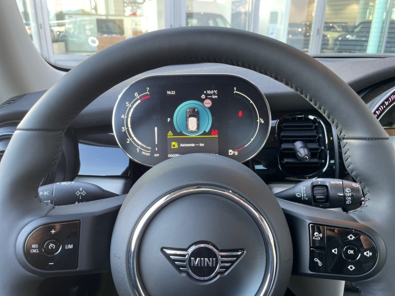 Mini Mini Cooper 136ch  Edition Camden BVA7  occasion  Le Mans - photo n3