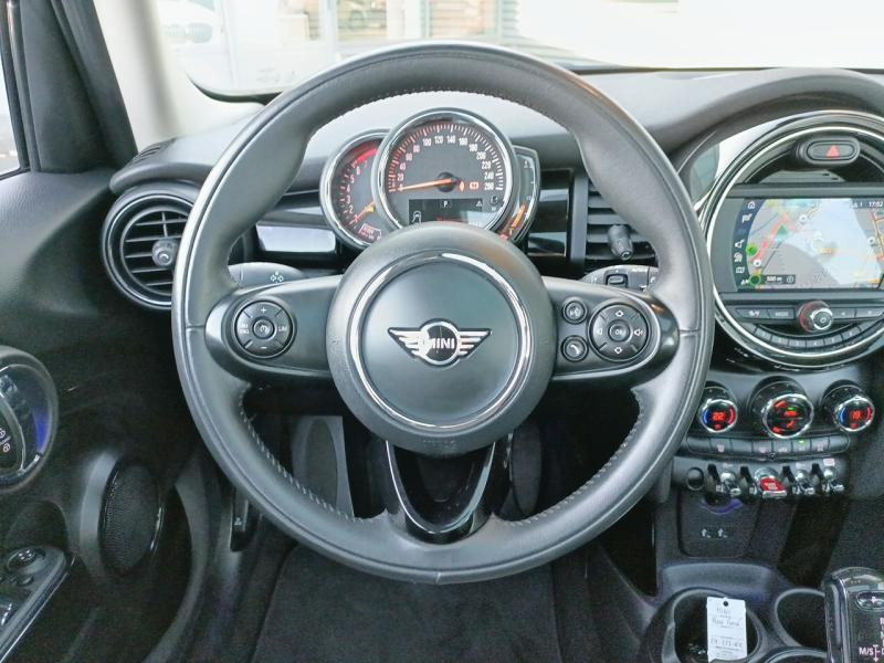 Mini Mini Cooper 136ch Edition Greenwich BVA7 109g  occasion  Le Mans - photo n6