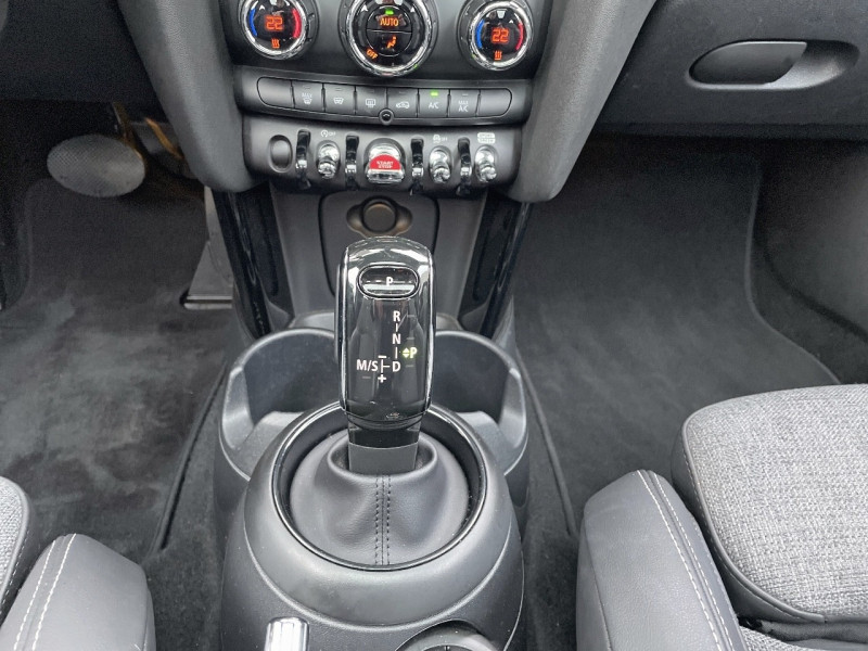 Mini Mini Cooper 136ch  Edition Greenwich BVA7  occasion  Le Mans - photo n4