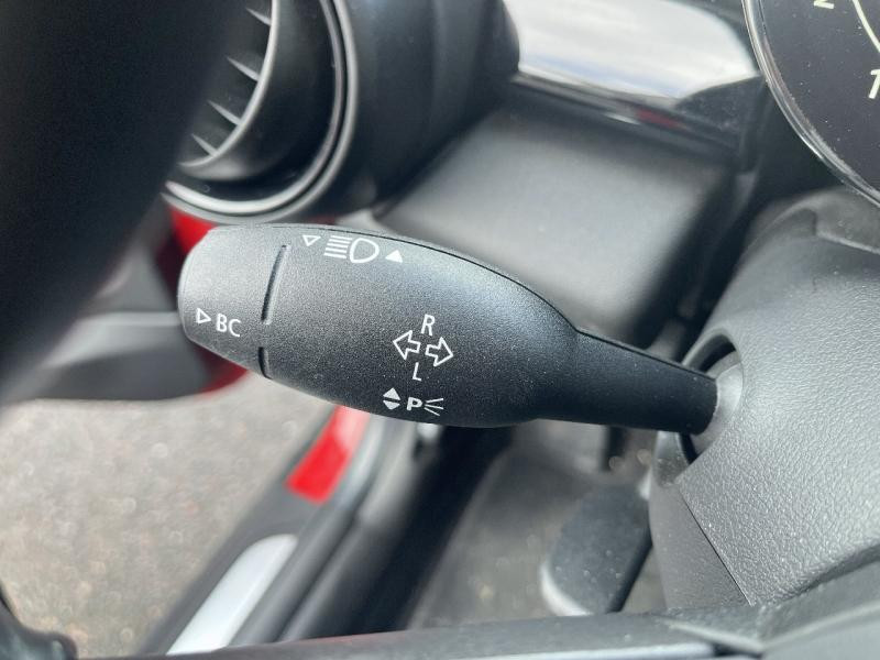 Mini Mini Cooper 136ch  Edition Greenwich  occasion � Cesson-S�vign� - photo n�16