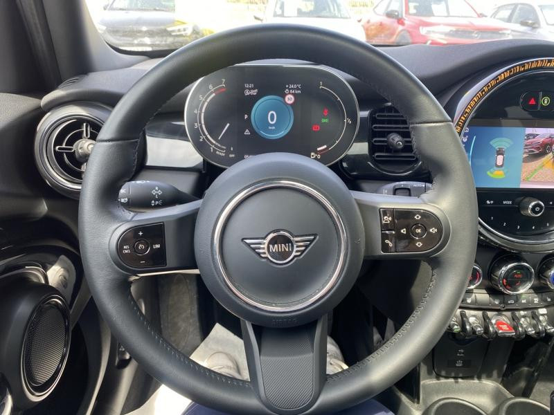 Mini Mini Cooper 136ch  Essential BVA7  occasion  Varennes-sur-Seine - photo n15