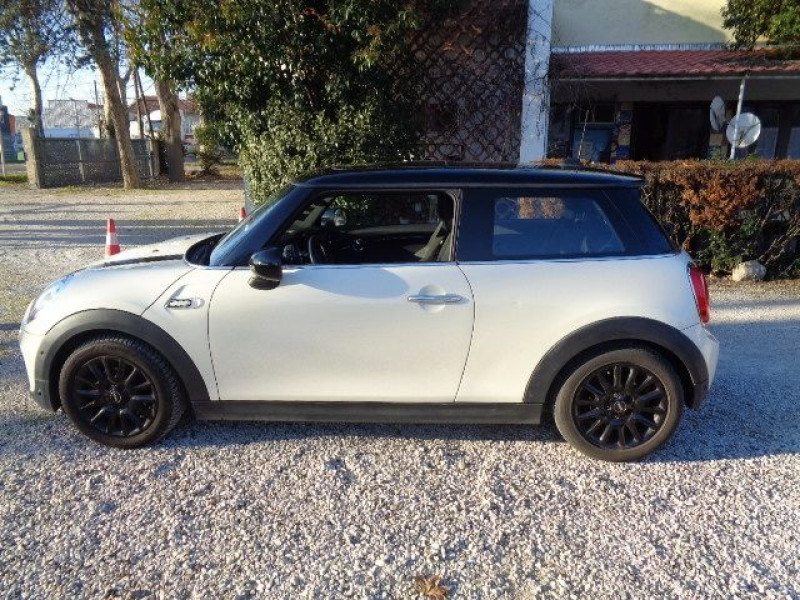 Mini Mini COOPER D 116CH BVA  occasion  Aucamville - photo n7