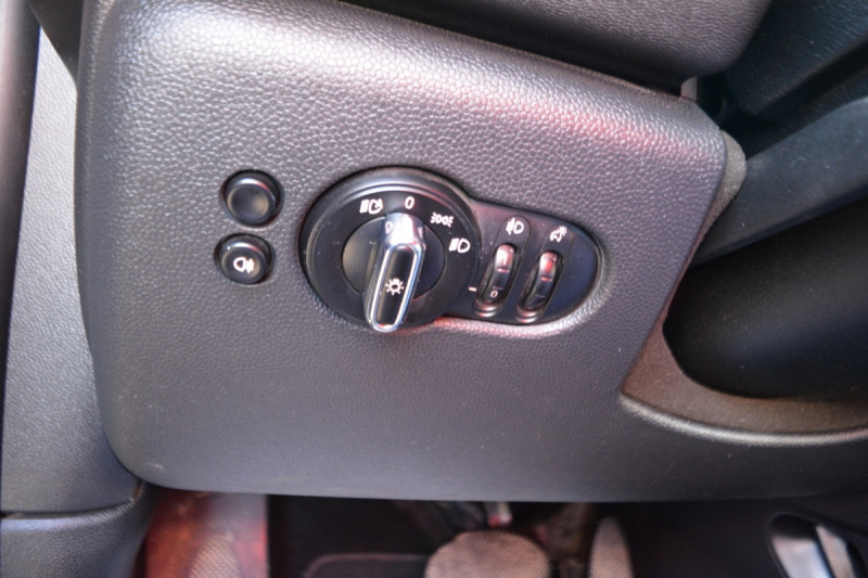Mini Mini COOPER D 116CH MARYLEBONE BVA  occasion � Toulouse - photo n�19
