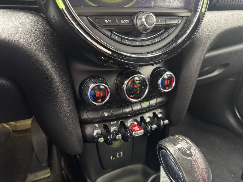 Mini Mini COOPER S 192 CH PACK RED HOT CHILI BVA  occasion  Colomiers - photo n17