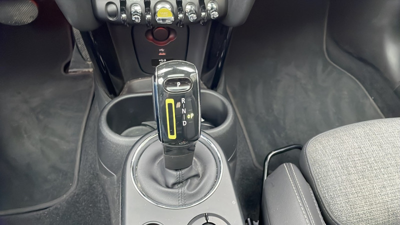 Mini Mini COOPER SE 184CH EDITION GREENWICH BVA  occasion � Lab�ge - photo n�14
