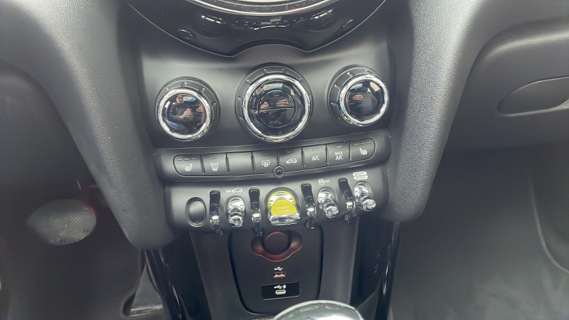 Mini Mini COOPER SE 184CH EDITION GREENWICH BVA  occasion � Lab�ge - photo n�17