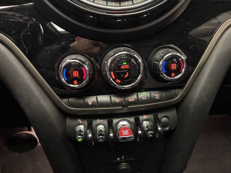 Mini Mini Countryman 102 ch BVA7 One Oakwood  occasion � B�ziers - photo n�17