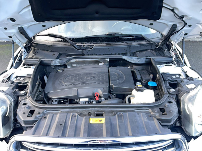 Mini Mini Countryman 112 ch Cooper D Finition Chili + 5p  occasion � Lescure-d'Albigeois - photo n�3