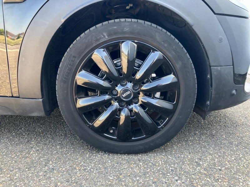 Mini Mini Countryman 116 ch BVA7 One D Oakwood 5p  occasion  Bo - photo n8