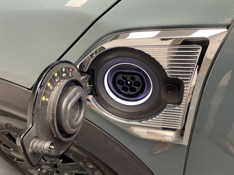 Mini Mini Countryman 125 - 95 ch ALL4 BVA6 Cooper SE Edition Northwood 2022 - photo n°18 Mini Mini Countryman 125 - 95 ch ALL4 BVA6 Cooper SE Edition Northwood  occasion à Lormont - photo n°18