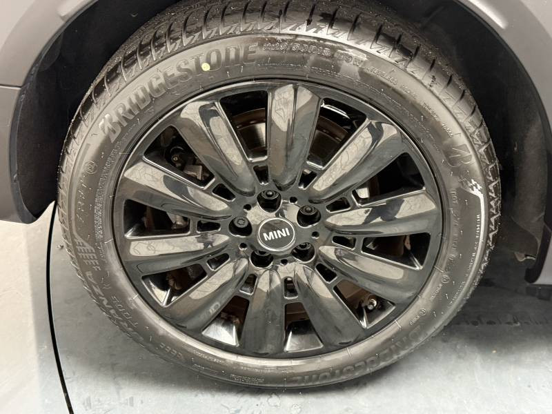 Mini Mini Countryman 125 - 95 ch ALL4 BVA6 Cooper SE Edition Northwood  occasion  Lormont - photo n11