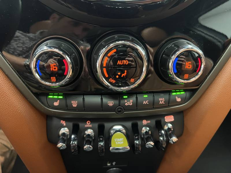 Mini Mini Countryman 125 - 95 ch ALL4 BVA6 Cooper SE Edition Northwood  occasion  Lormont - photo n8