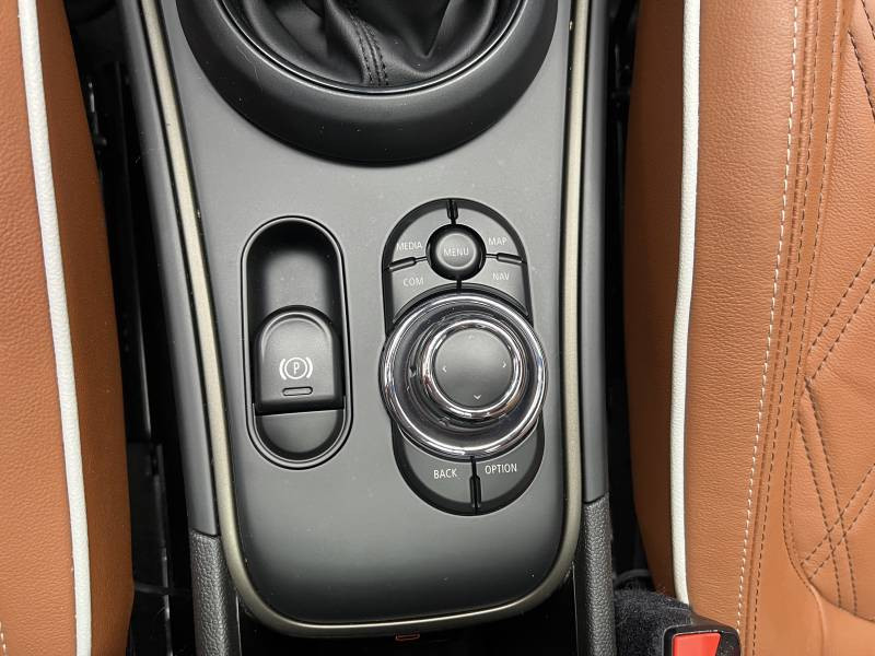 Mini Mini Countryman 125 - 95 ch ALL4 BVA6 Cooper SE Edition Northwood  occasion  Lormont - photo n9