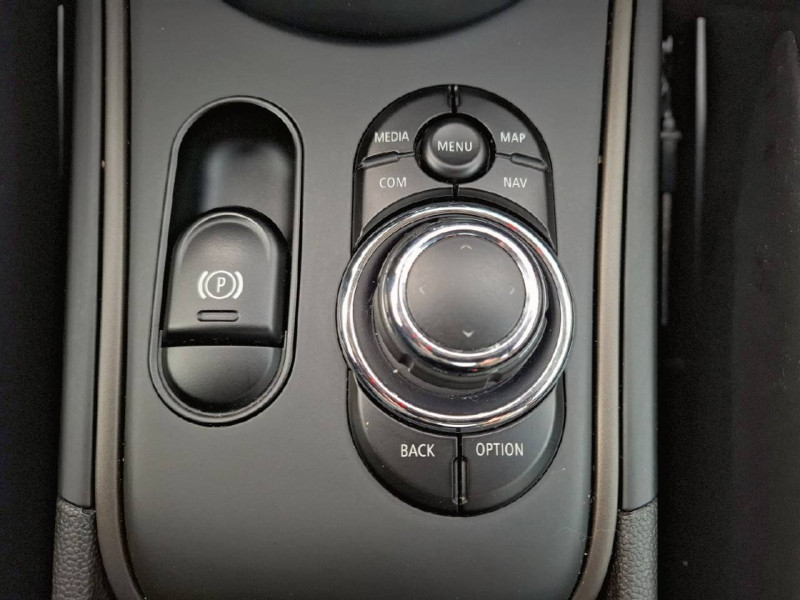 Mini Mini Countryman 125 - 95 ch ALL4 BVA6 Cooper SE Edition Premium P  occasion � Bo� - photo n�15