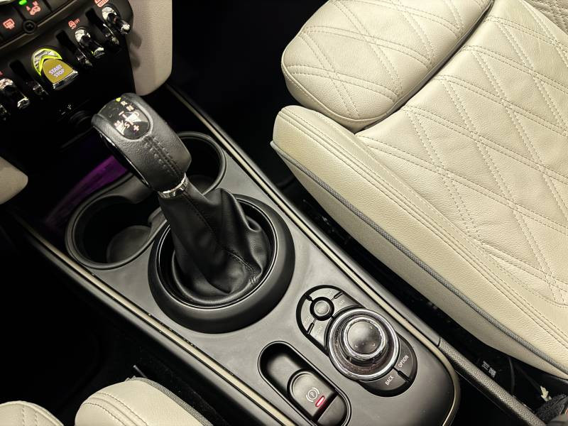 Mini Mini Countryman 125 - 95 ch ALL4 BVA6 Cooper SE Edition Premium P  occasion � Carcassonne - photo n�6