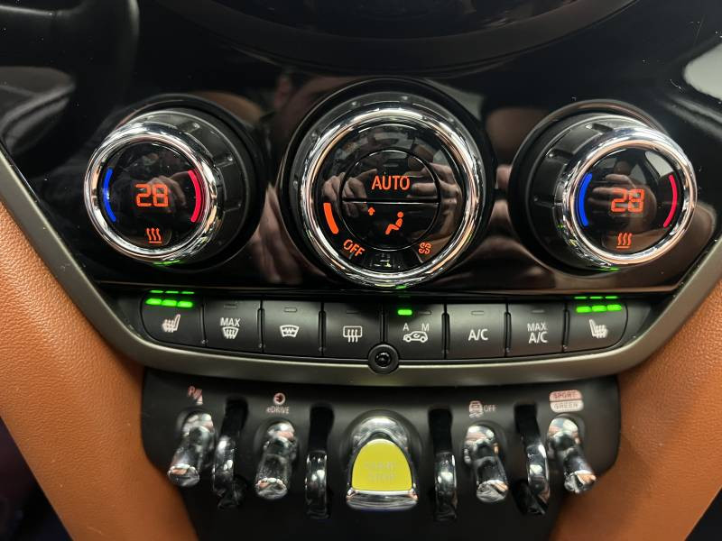 Mini Mini Countryman 125 - 95 ch ALL4 BVA6 Cooper SE Edition Premium P  occasion � Lormont - photo n�11