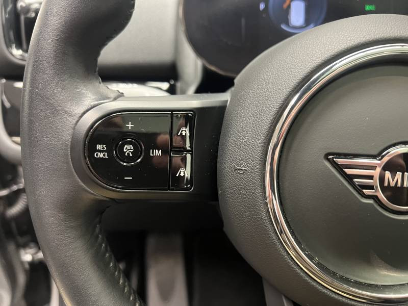 Mini Mini Countryman 125 - 95 ch ALL4 BVA6 Cooper SE Edition Premium P  occasion � Lormont - photo n�11