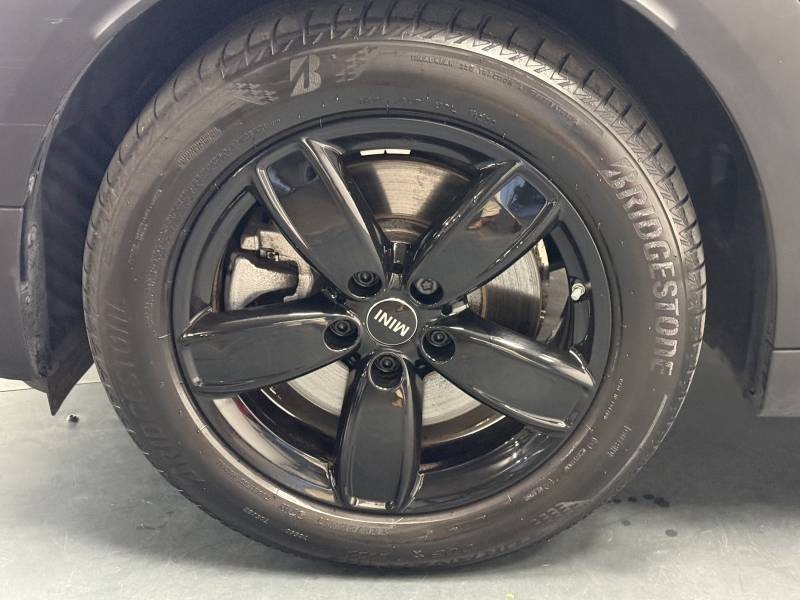 Mini Mini Countryman 125 - 95 ch ALL4 BVA6 Cooper SE Edition Premium P  occasion � Lormont - photo n�9