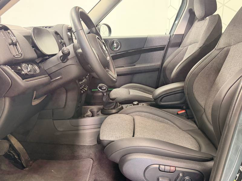 Mini Mini Countryman 125 - 95 ch ALL4 BVA6 Cooper SE Edition Premium P  occasion � Tarbes - photo n�12
