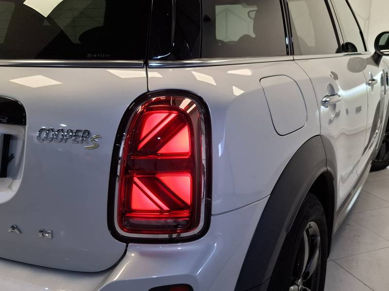 Mini Mini Countryman 125 - 95 ch ALL4 BVA6 Cooper SE Edition Premium  occasion  Bziers - photo n7