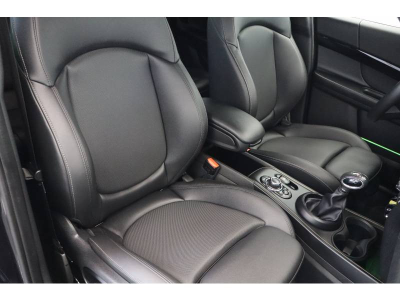Mini Mini Countryman 125 - 95 ch ALL4 BVA6 Cooper SE Edition Premium  occasion � Lescar - photo n�11