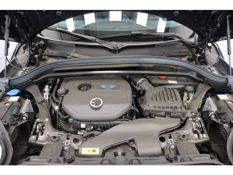 Mini Mini Countryman 125 - 95 ch ALL4 BVA6 Cooper SE Edition Premium  occasion � Lescar - photo n�8