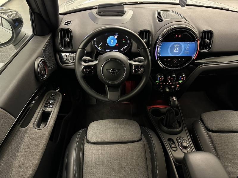 Mini Mini Countryman 125 - 95 ch ALL4 BVA6 Cooper SE Edition Premium  occasion  Brive-la-Gaillarde - photo n5