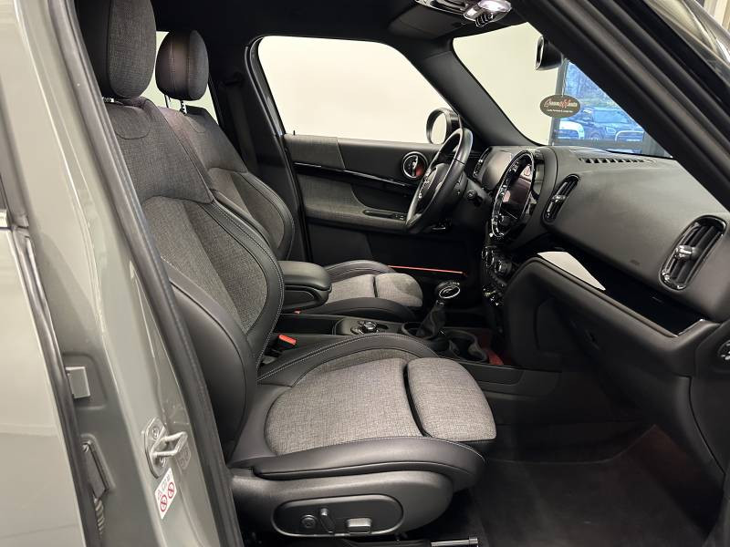 Mini Mini Countryman 125 - 95 ch ALL4 BVA6 Cooper SE Edition Premium  occasion  Brive-la-Gaillarde - photo n9
