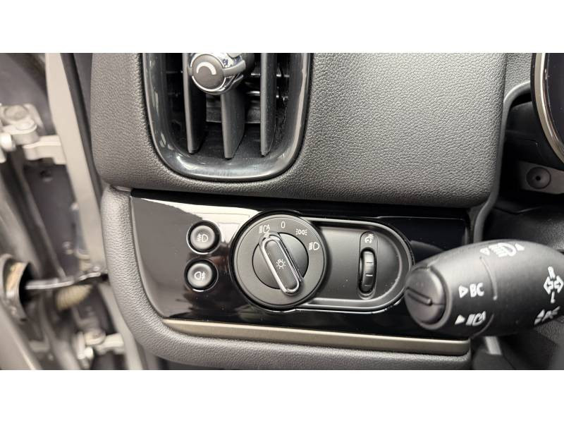 Mini Mini Countryman 125 - 95 ch ALL4 BVA6 Cooper SE Edition Premium  occasion � Lormont - photo n�16