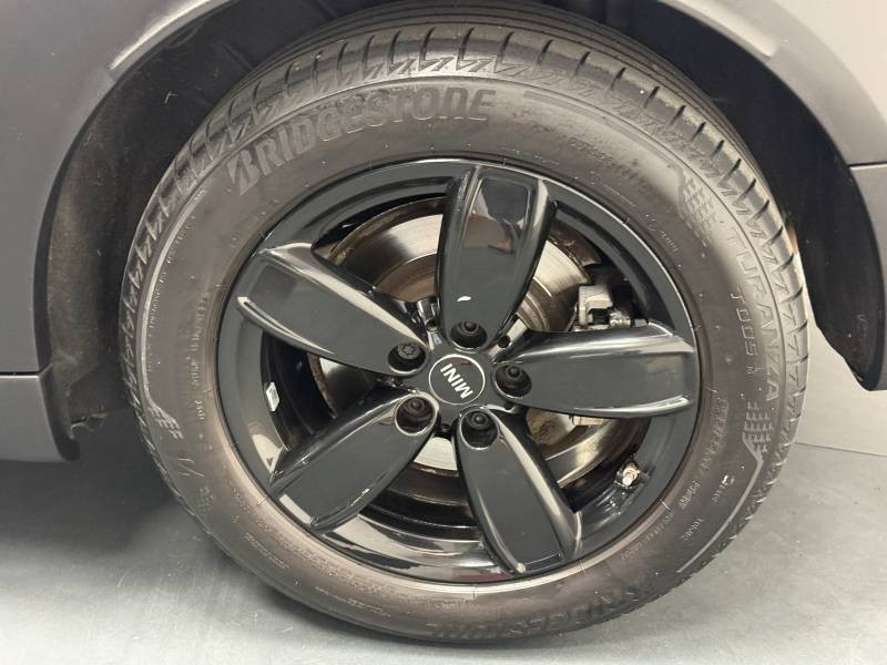 Mini Mini Countryman 125 - 95 ch ALL4 BVA6 Cooper SE Edition Premium  occasion � Lormont - photo n�10