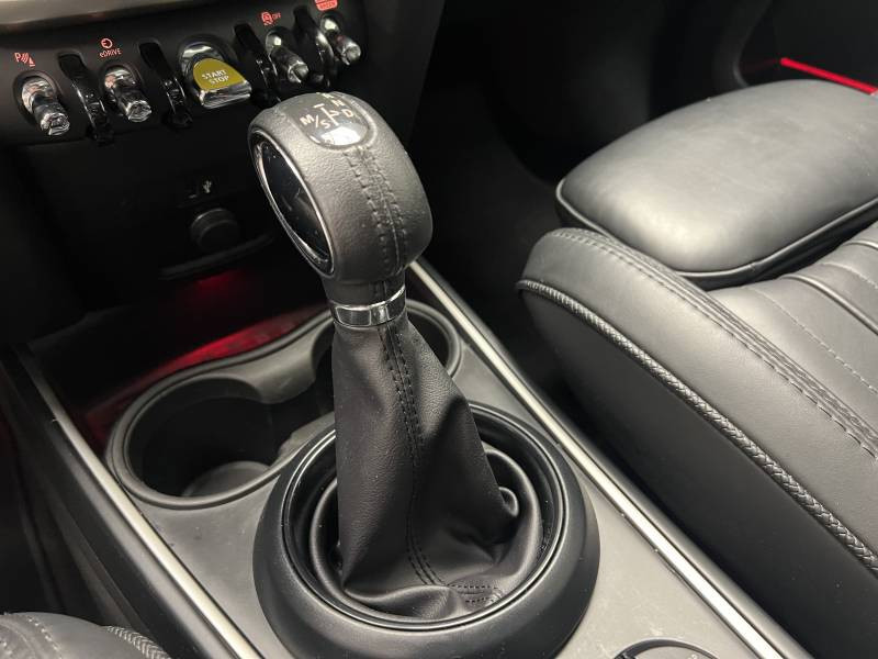 Mini Mini Countryman 125 - 95 ch ALL4 BVA6 Cooper SE John Works  occasion  Lormont - photo n7