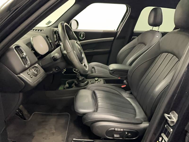 Mini Mini Countryman 125 - 95 ch ALL4 BVA6 Cooper SE Yours  occasion  Brive-la-Gaillarde - photo n4