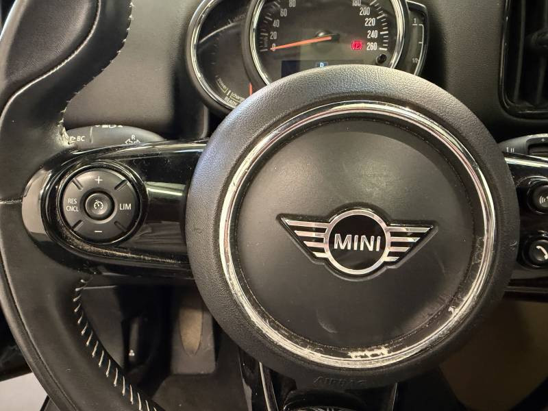 Mini Mini Countryman 136 - 88 ch ALL4 BVA6 Cooper SE Business  occasion � Brive-la-Gaillarde - photo n�12