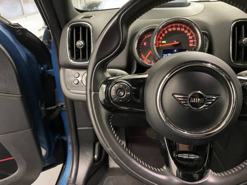 Mini Mini Countryman 136 - 88 ch ALL4 BVA6 Cooper SE Exquisite  occasion  Brive-la-Gaillarde - photo n12