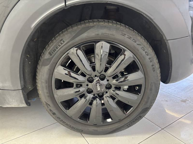 Mini Mini Countryman 136 - 88 ch ALL4 BVA6 Cooper SE Longstone 2019 - photo n°15 Mini Mini Countryman 136 - 88 ch ALL4 BVA6 Cooper SE Longstone  occasion à Béziers - photo n°15