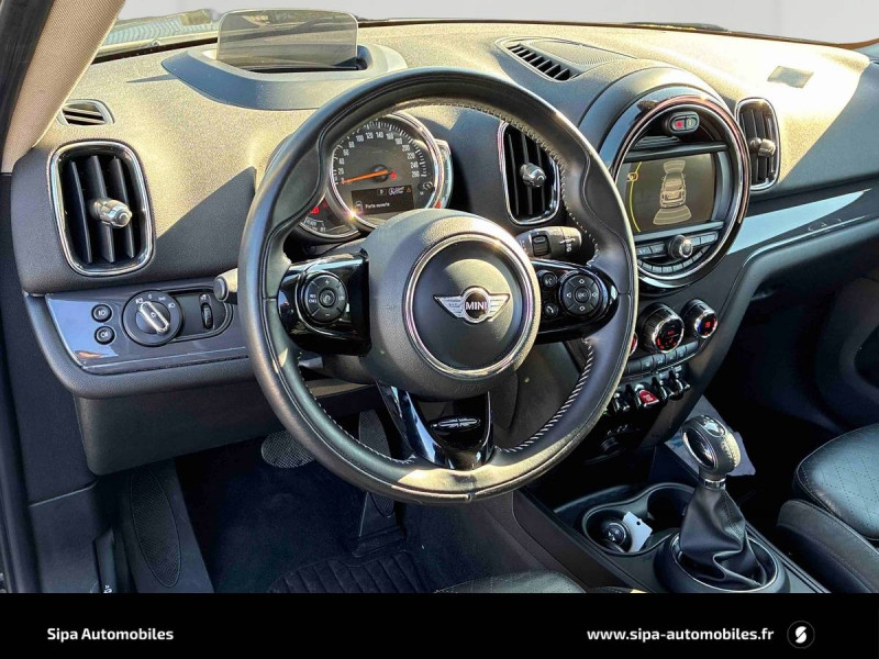 Mini Mini Countryman 136 ch BVA6 Cooper Exquisite 5p 2017 - photo n°13 Mini Mini Countryman 136 ch BVA6 Cooper Exquisite 5p  occasion à Mérignac - photo n°13