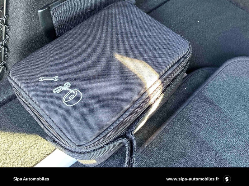 Mini Mini Countryman 136 ch BVA6 Cooper Exquisite 5p 2017 - photo n°6 Mini Mini Countryman 136 ch BVA6 Cooper Exquisite 5p  occasion à Mérignac - photo n°6